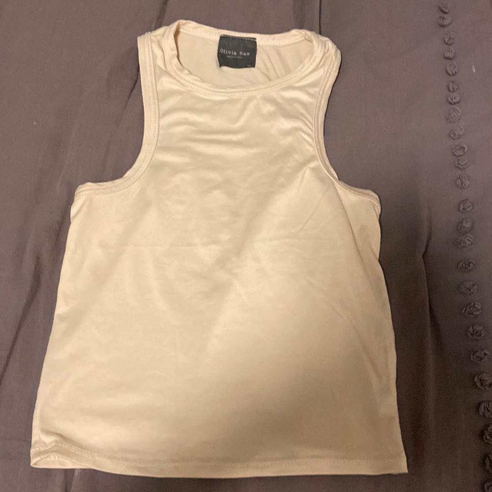 ✅Cream color top